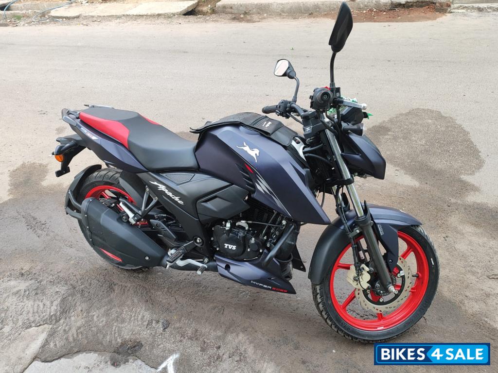 Mattee Blue TVS Apache RTR 160 4V Mattee Blue TVS Apache RTR 160 4V