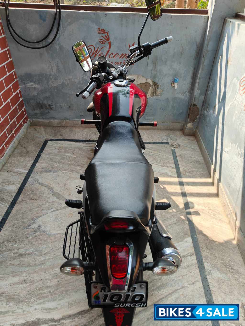 Black And Red Bajaj V15