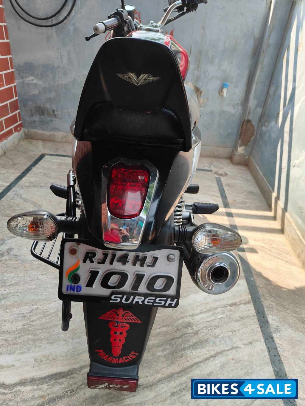 Black And Red Bajaj V15