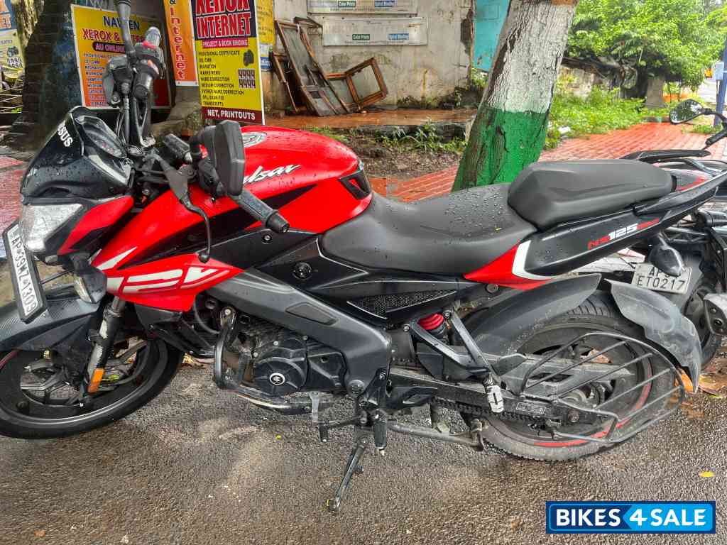 Bajaj Pulsar NS 125 Bajaj Pulsar NS 125