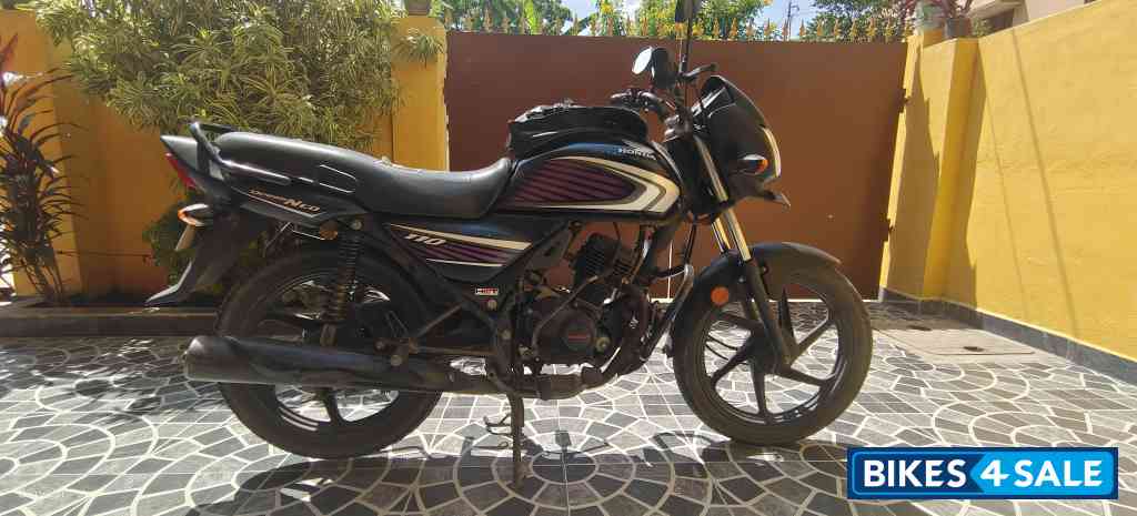 Honda Dream Neo