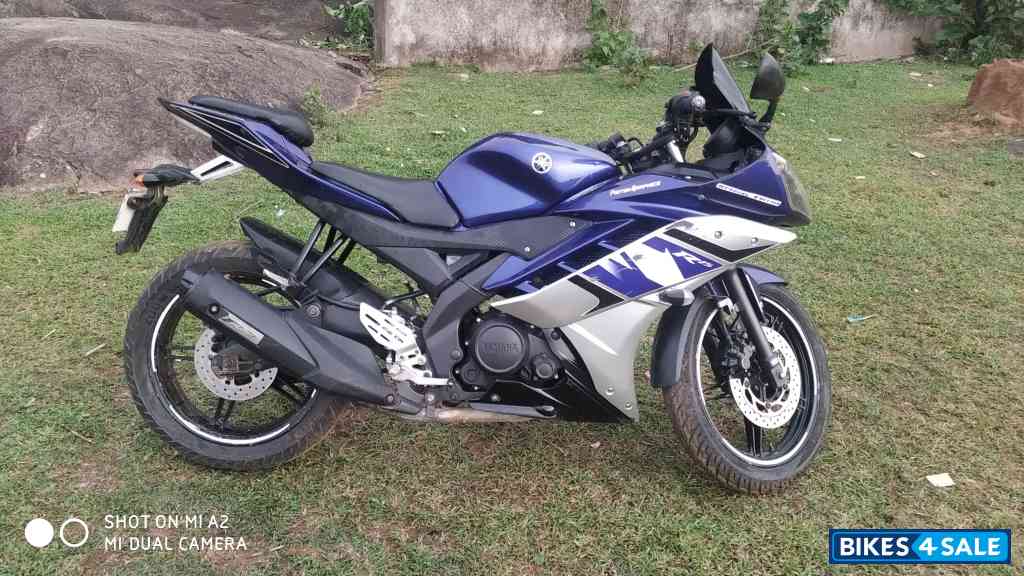 Yamaha YZF R15 V2
