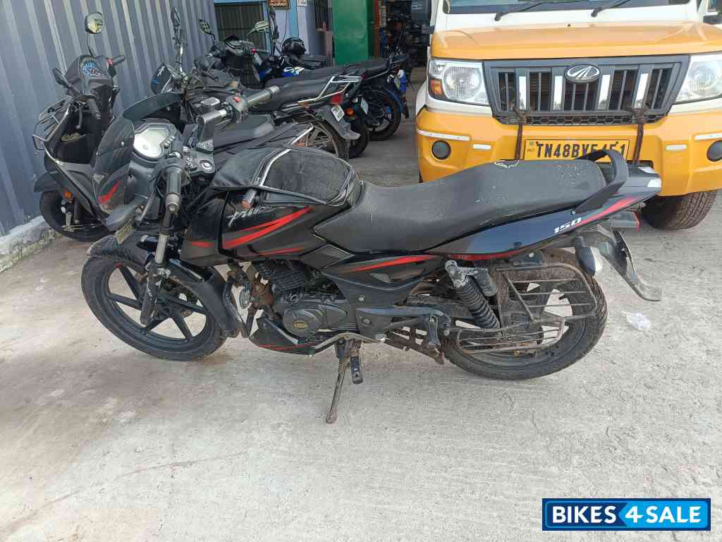 Bajaj Pulsar 150