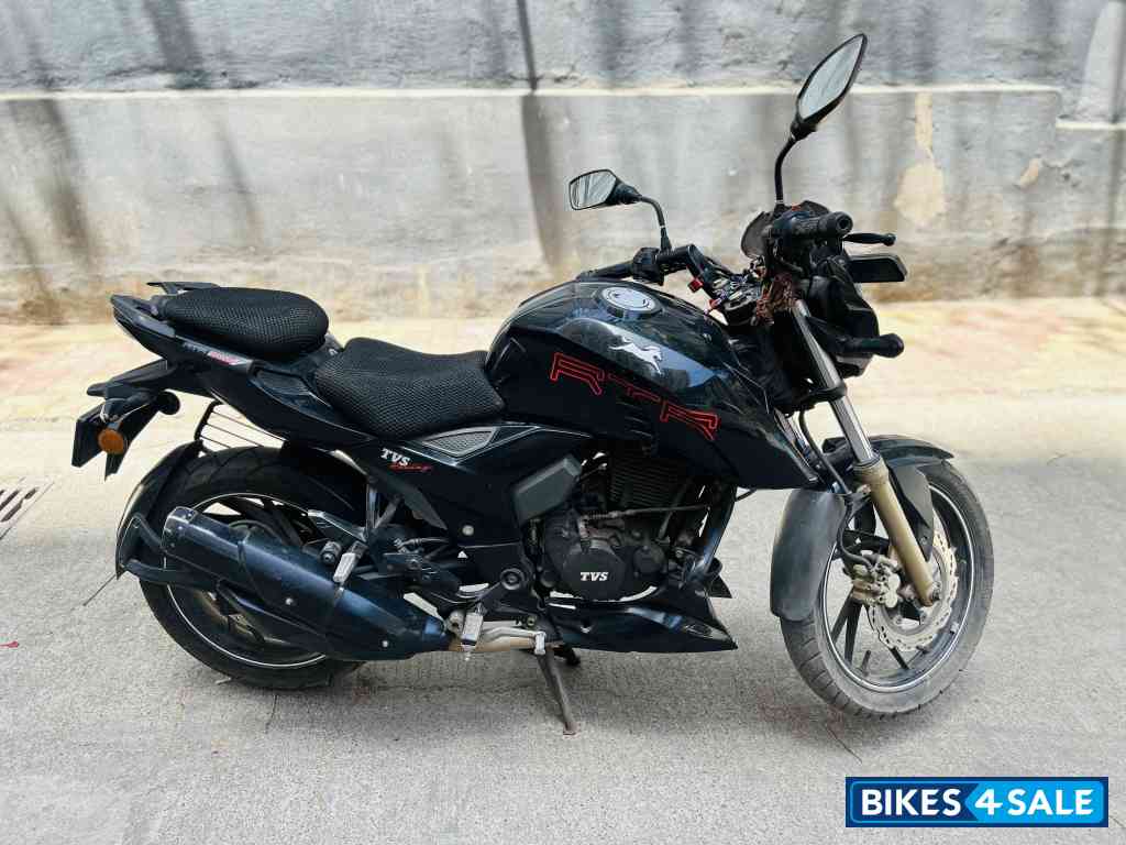 TVS Apache RTR 200 4V