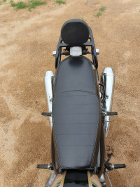 Glitter Dust Royal Enfield Interceptor 650 Twin