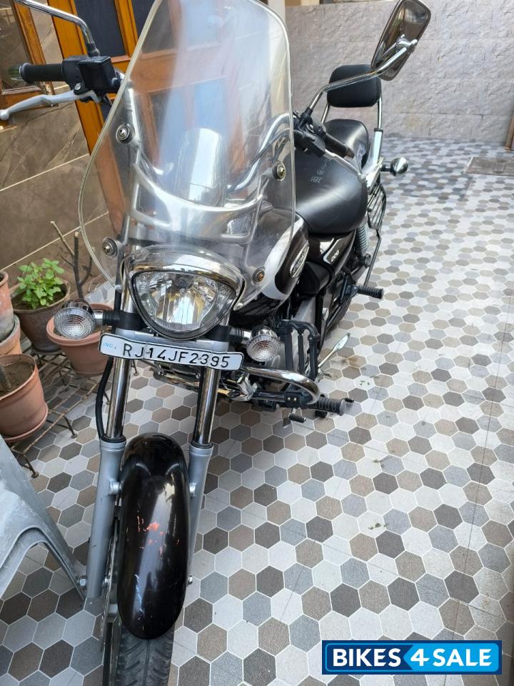 Bajaj Avenger Cruise 220