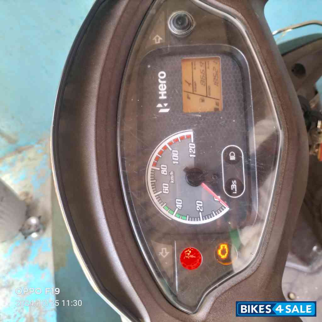 Black And Brown Hero Destini 125 Platinum