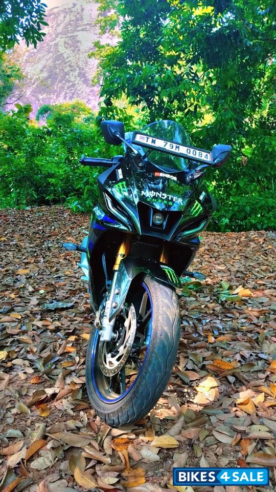 Yamaha R15M Monster Energy MotoGP Edition