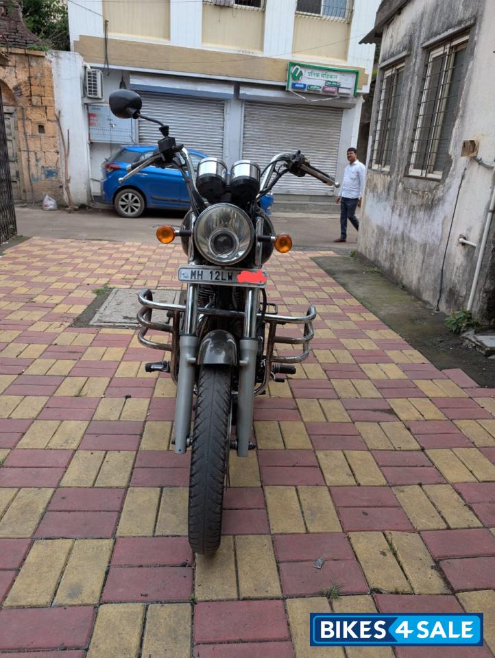 Olive Green Royal Enfield Thunderbird 500