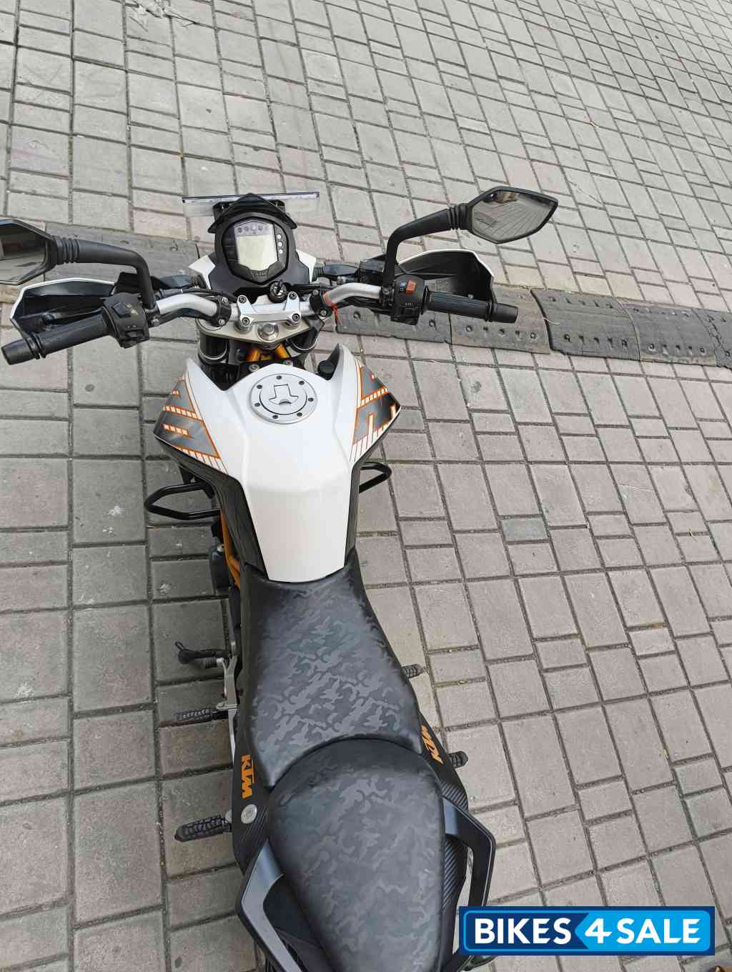 KTM Duke 390