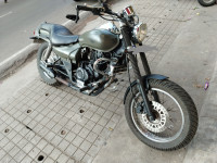 Bajaj Avenger 220 DTS-i