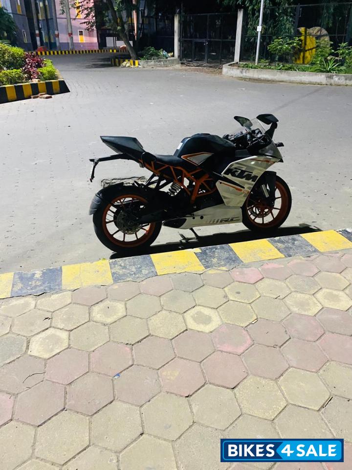 Orange And White KTM RC 390