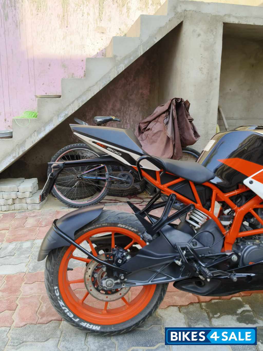 KTM RC