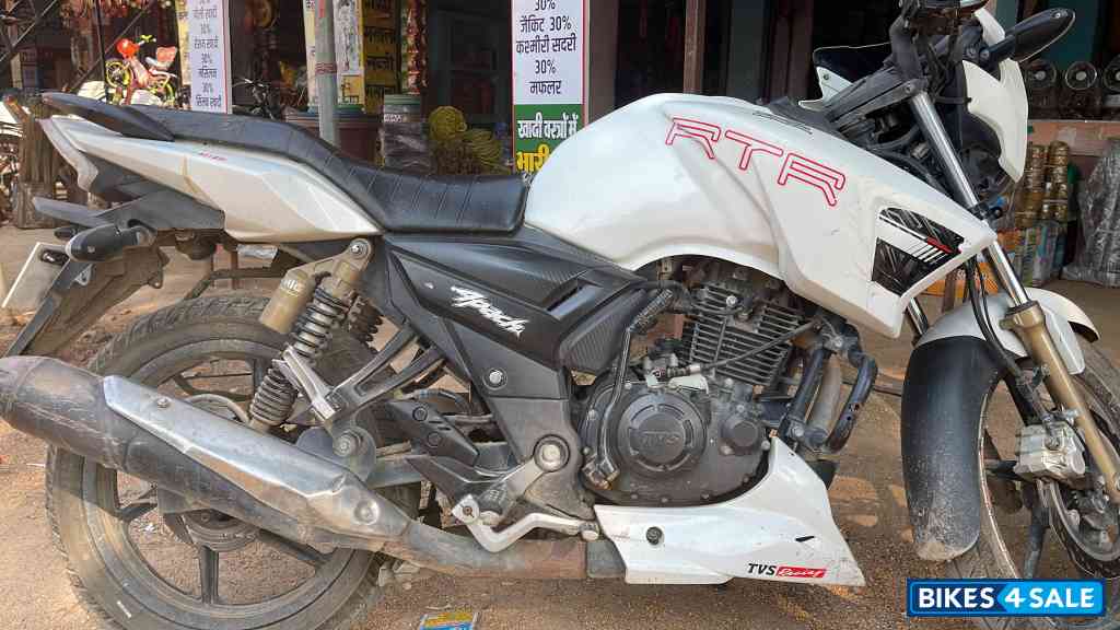 TVS Apache RTR 180 Race Edition