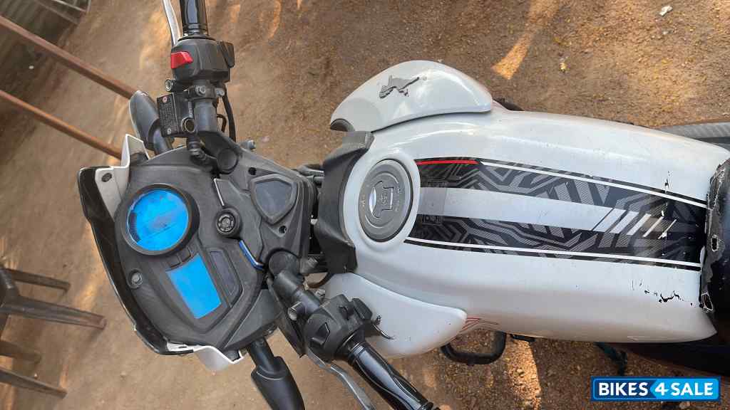 TVS Apache RTR 180 Race Edition