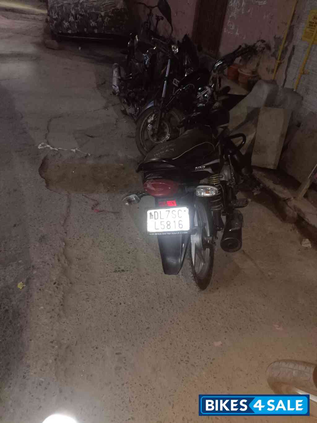 Bajaj Platina 100 ES