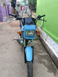 Blue Suzuki MAX 100R