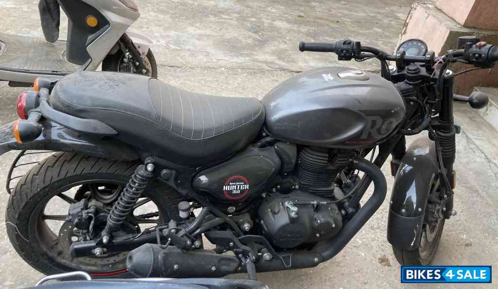 Royal Enfield Hunter 350 Metro