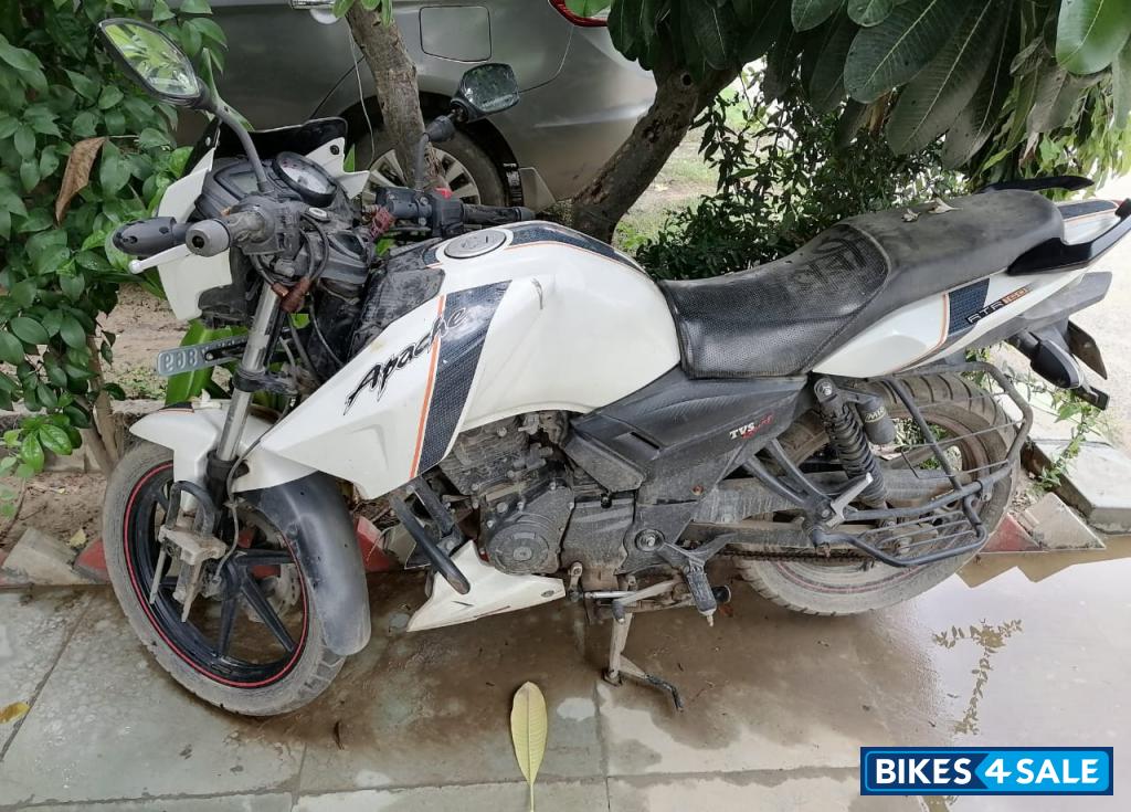 TVS Apache RTR 160
