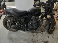 Black Royal Enfield Hunter 350 Metro