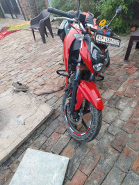TVS Apache RTR 160 4V