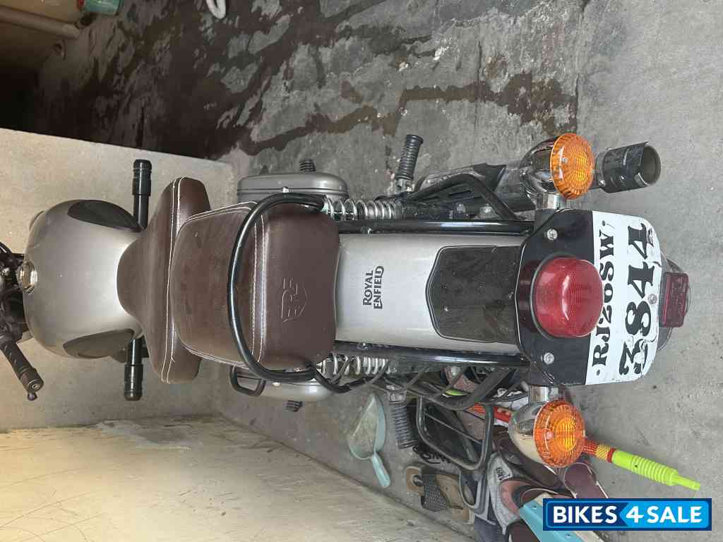 Royal Enfield Classic 350 BS VI