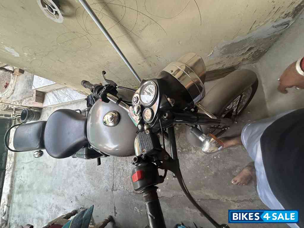 Royal Enfield Classic 350 BS VI