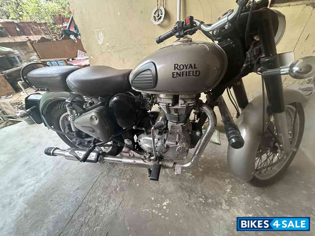 Royal Enfield Classic 350 BS VI