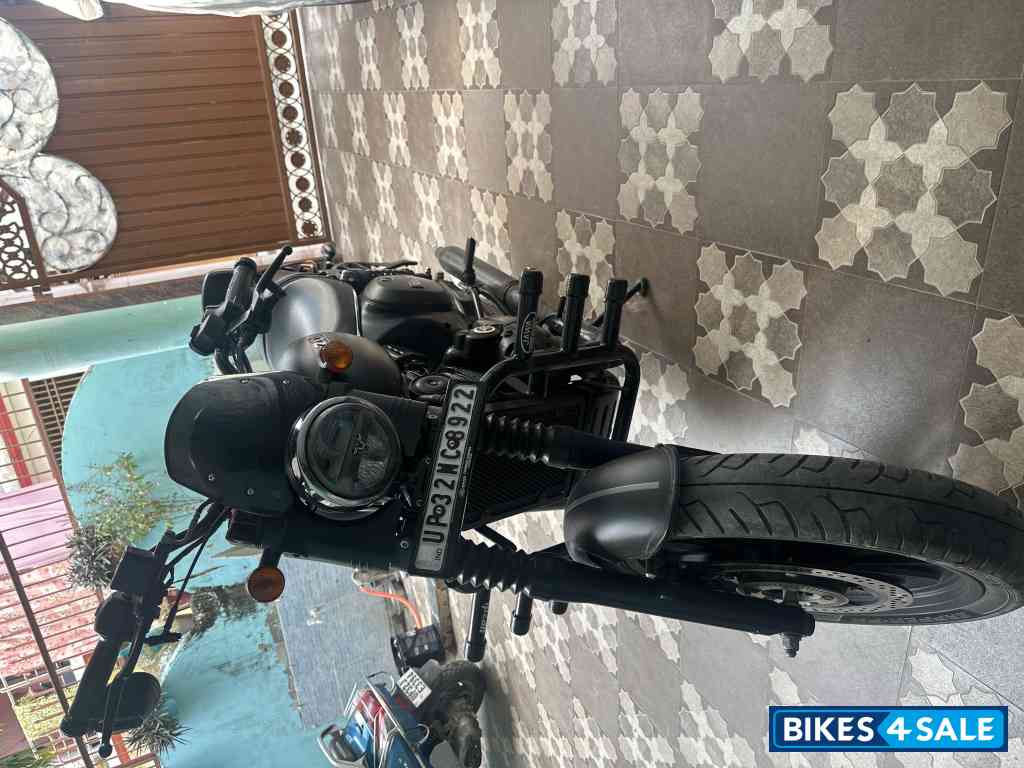 Smoke Grey Yezdi Roadster Dark Smoke Grey Yezdi Roadster Dark