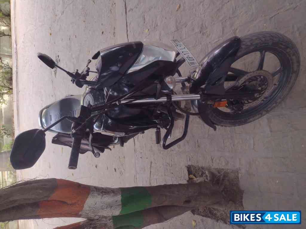 Black Honda CB Unicorn 160