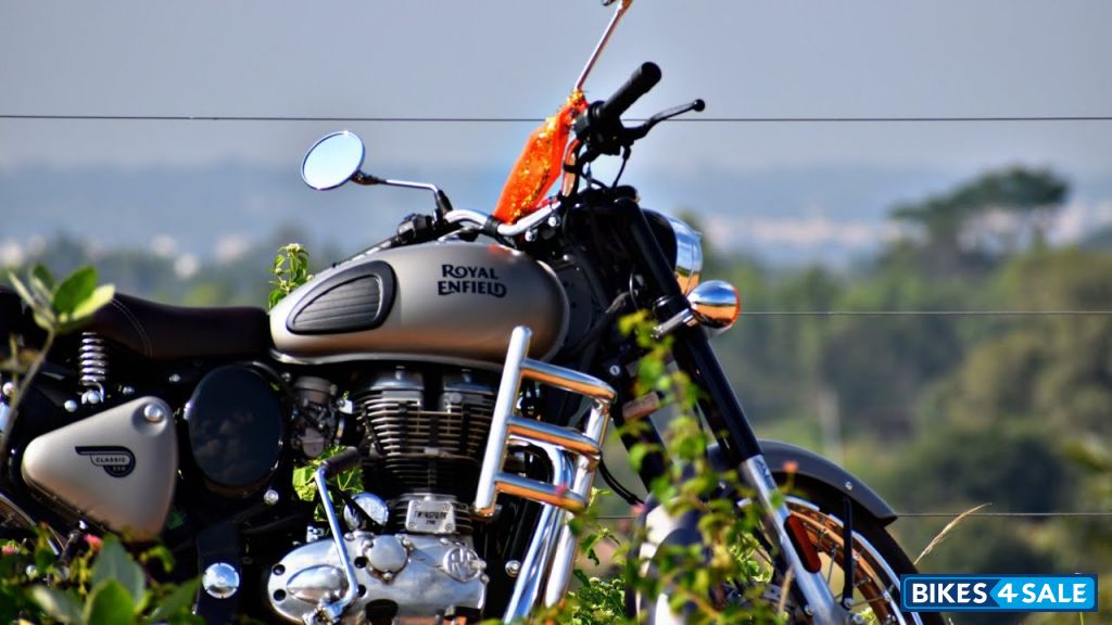 Royal Enfield Classic 350 BS VI