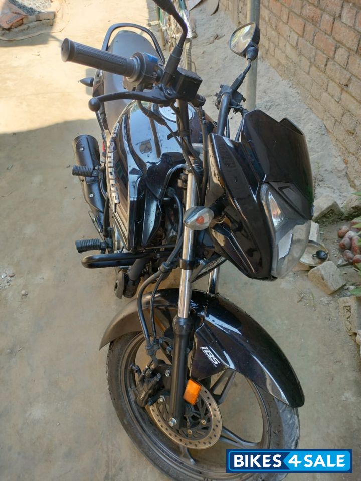 Black Hero Glamour 125 Disc