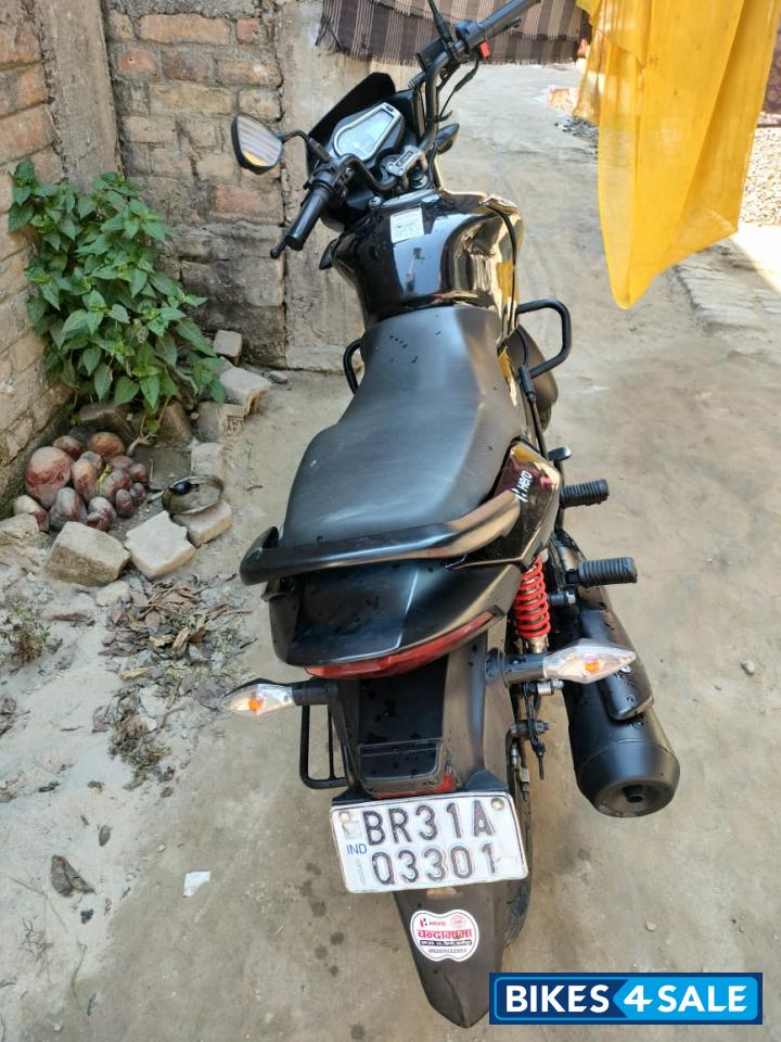 Black Hero Glamour 125 Disc