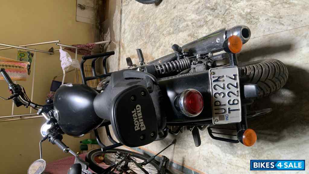 Royal Enfield Meteor 350 Stellar