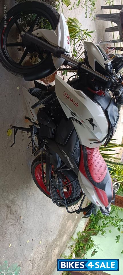 TVS Apache RTR 160 4V Special Edition