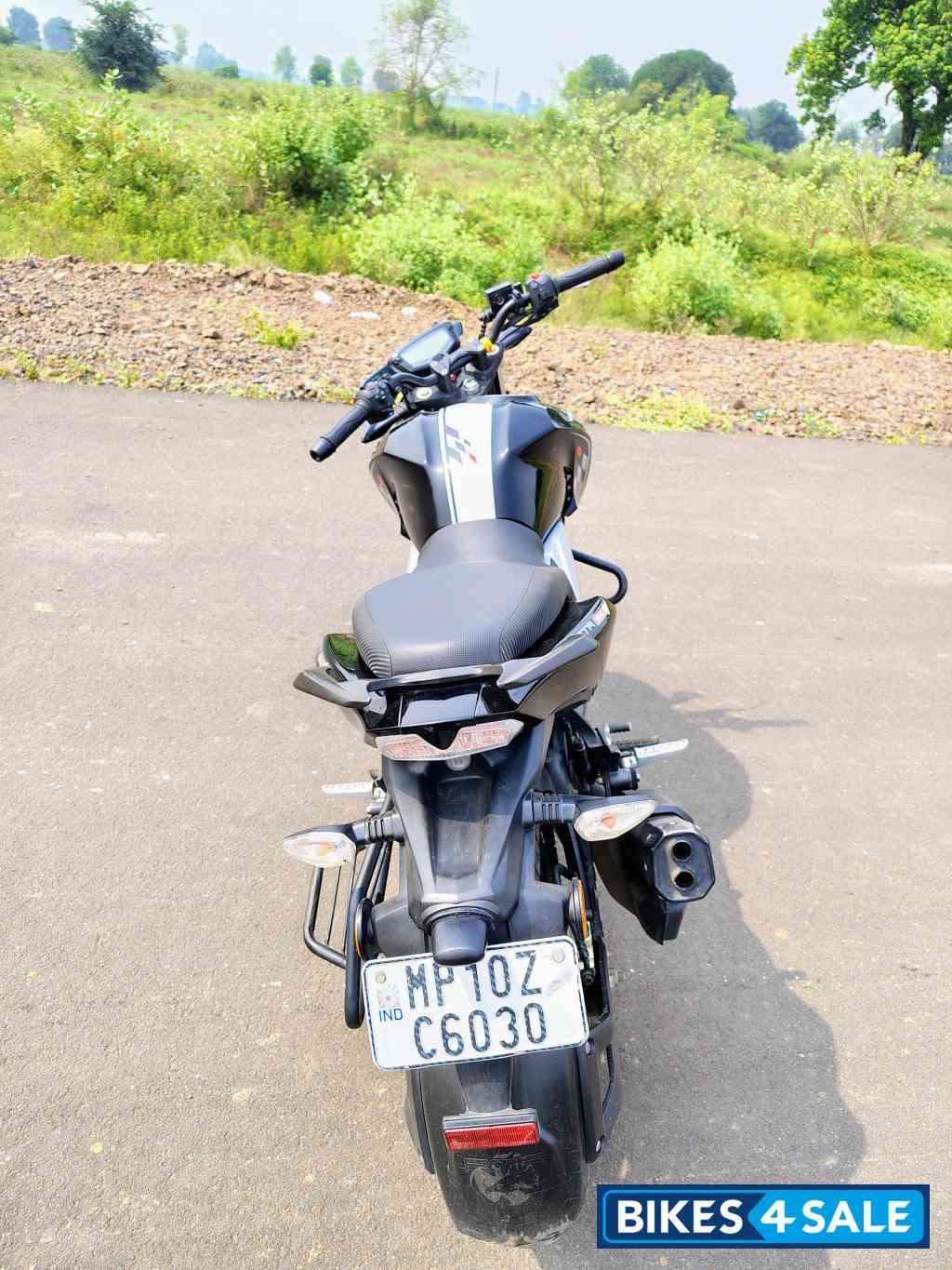 TVS Apache RTR 160 4V