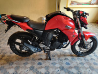 Red Yamaha FZ FI V2