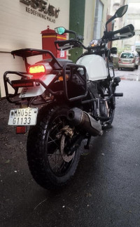 White Royal Enfield Himalayan