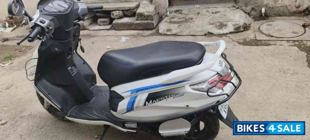 White Hero Maestro Edge