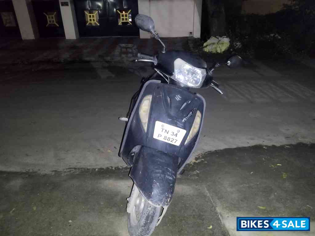 Black Suzuki Access 125
