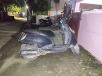 Black Suzuki Access 125