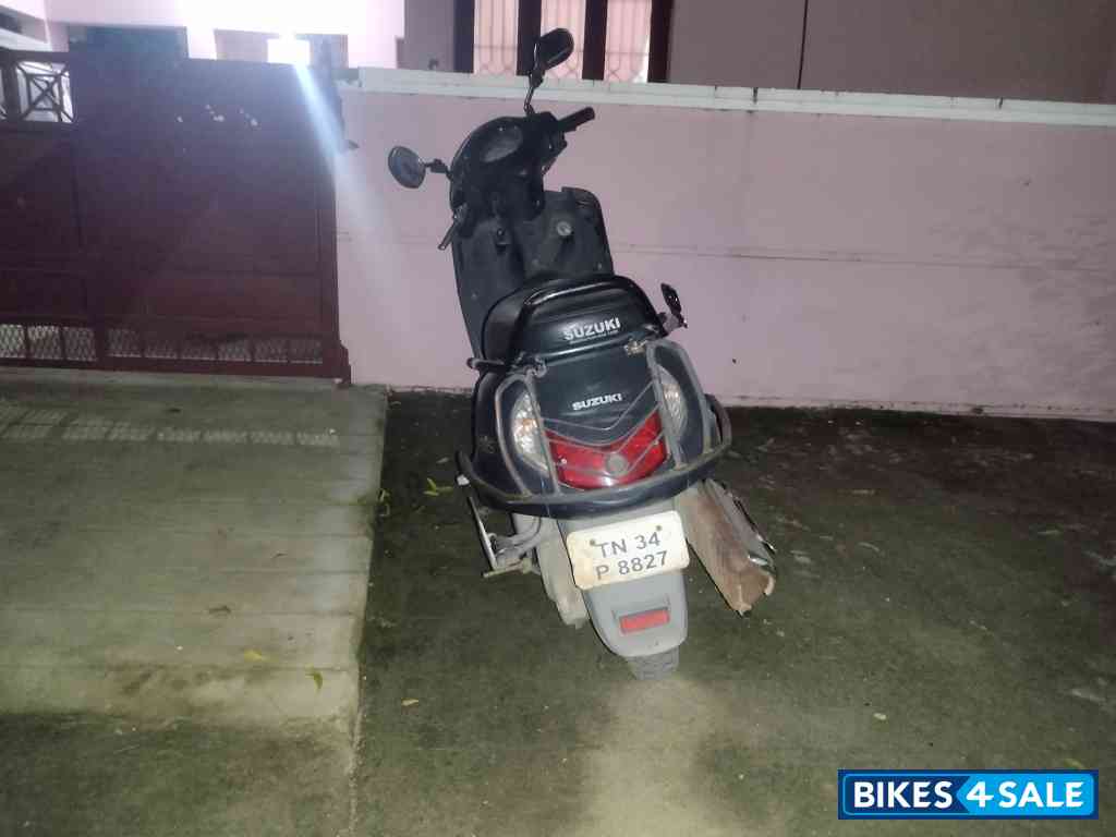 Black Suzuki Access 125