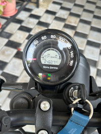 Royal Enfield Hunter 350 Metro
