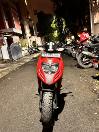 Aprilia Storm 125