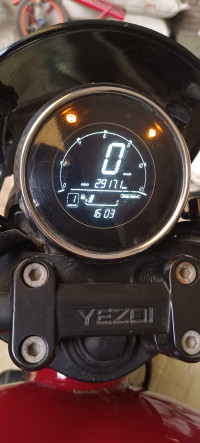 Inferno Red Yezdi Roadster Dual Tone