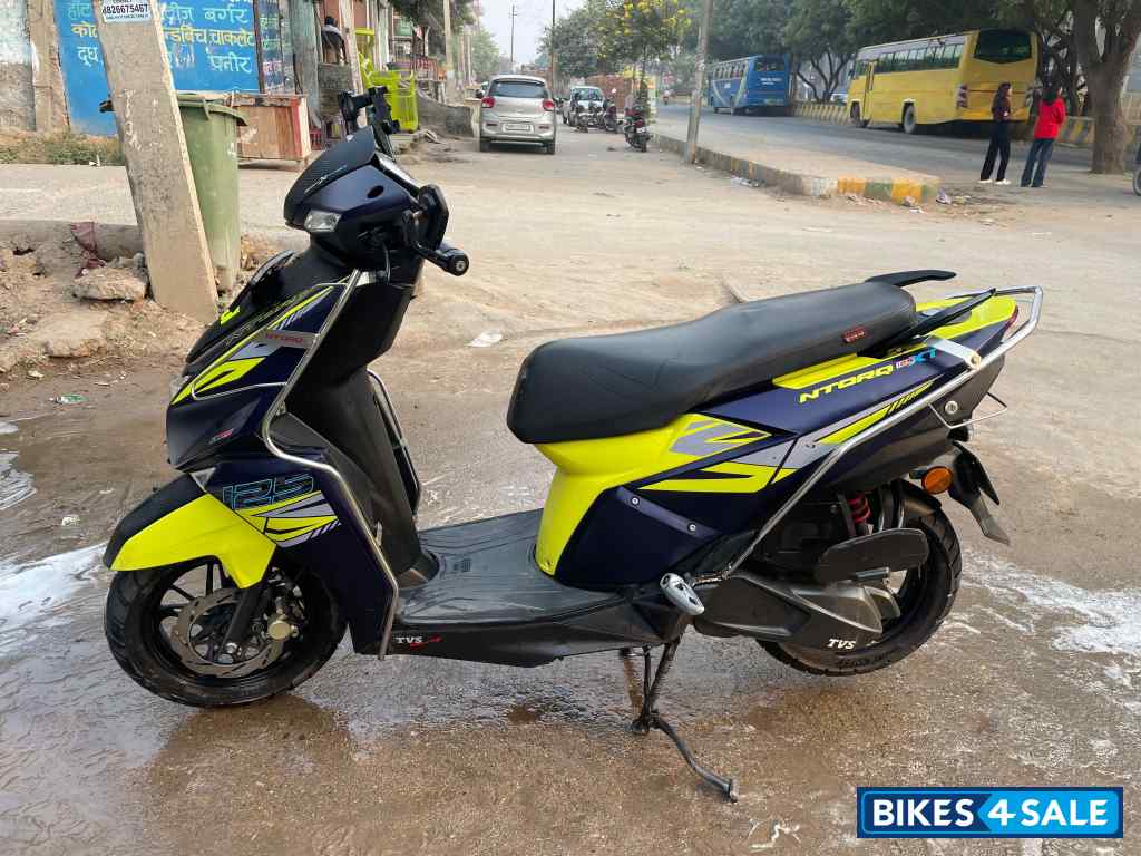 TVS NTORQ 125 XT