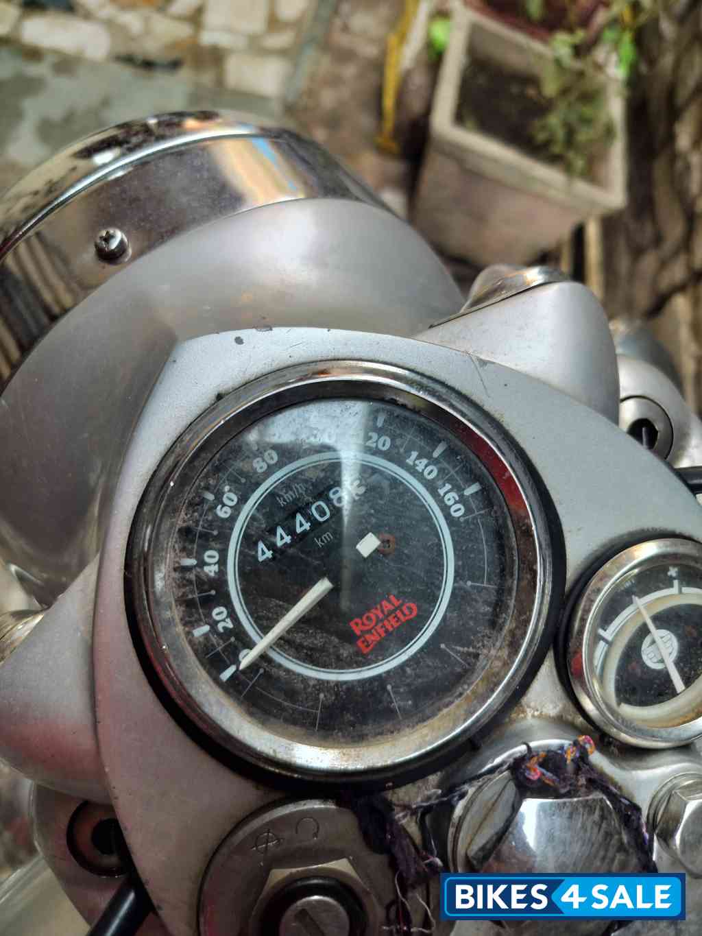 Silver Royal Enfield Bullet Electra Twinspark