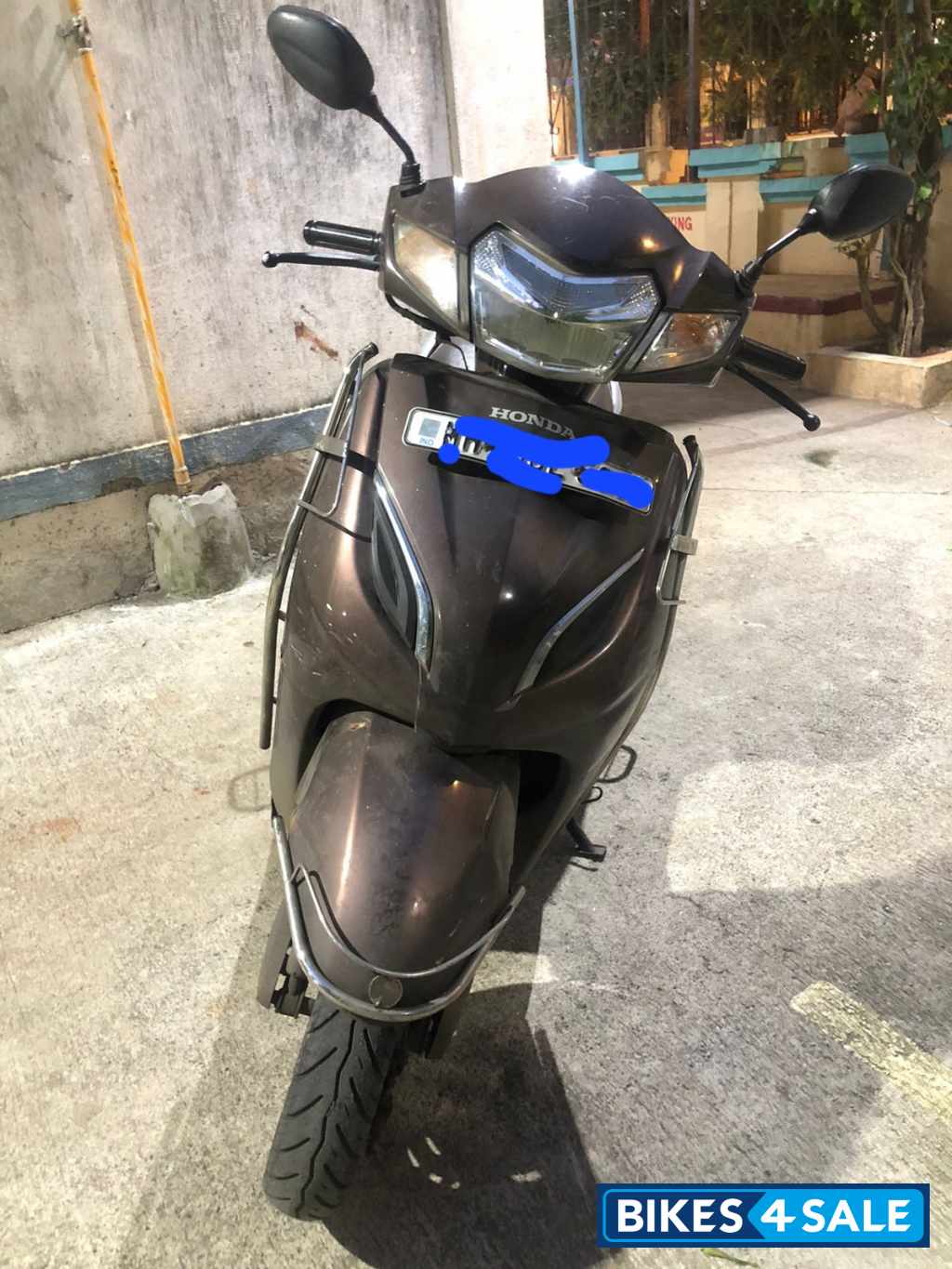 Brown Honda Activa 5G