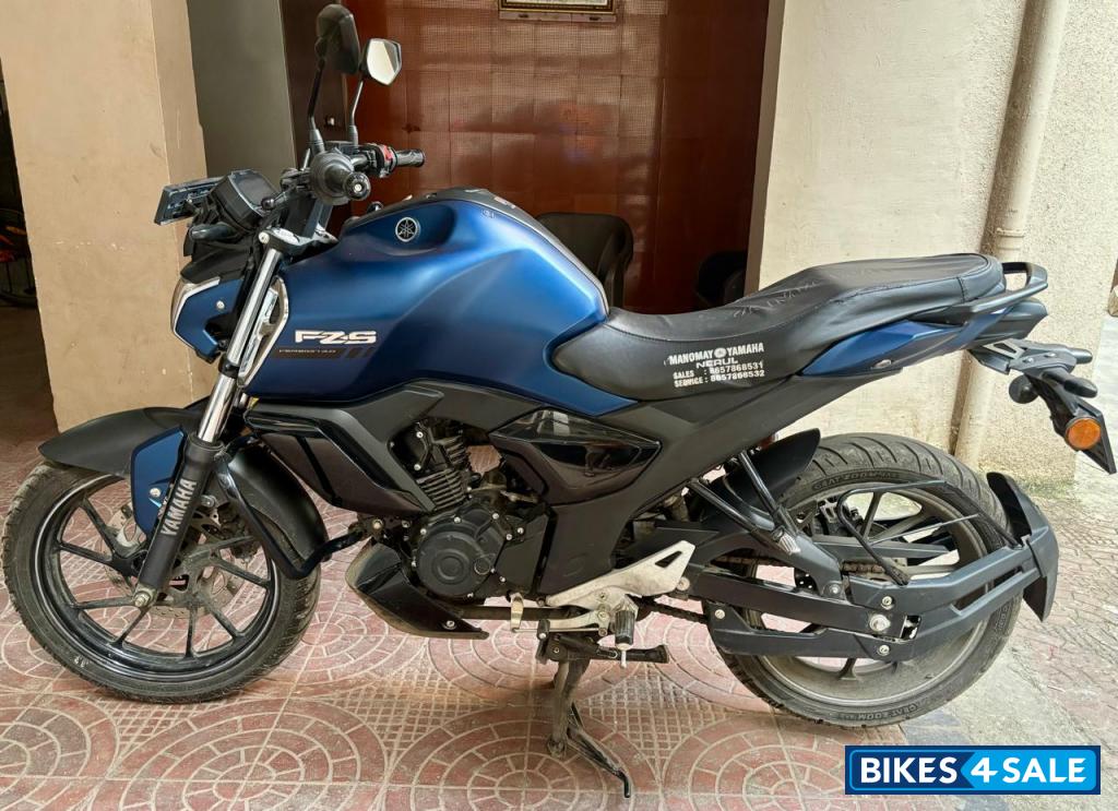 Matt Blue Yamaha FZ-S FI Ver 4.0
