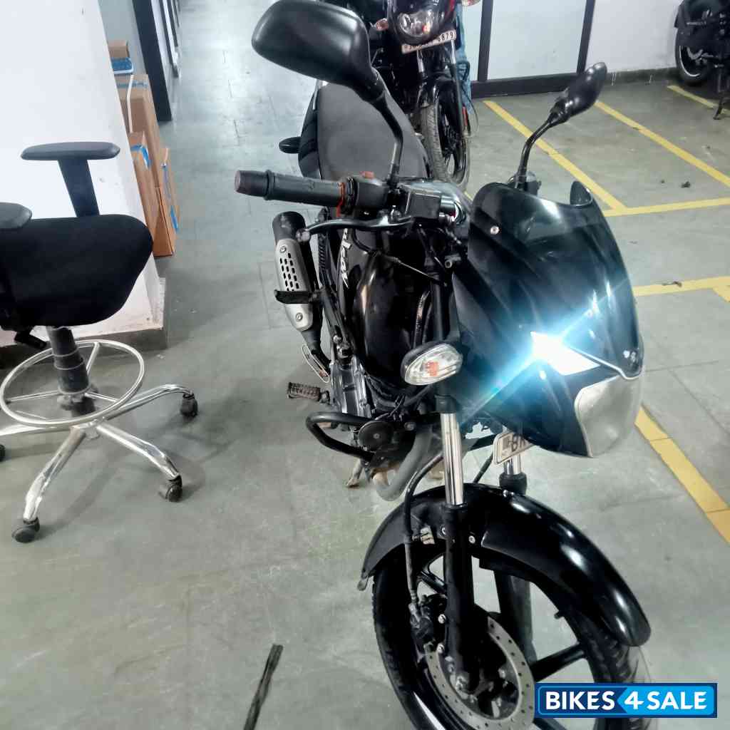 Black Bajaj Pulsar 150 DTSi
